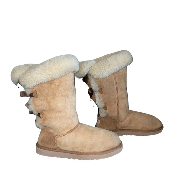 UGG CLASSIC TALL BAILEY BOW II TRIPLET WATER RESISTANT BOOTS. SIZE 8 - Picture 3 of 14